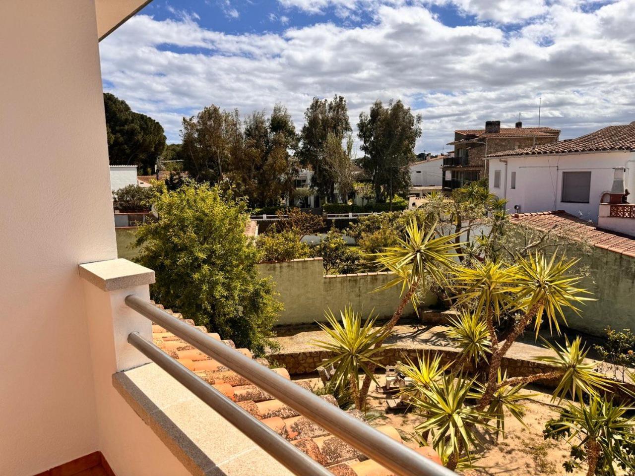 Villa Merce Empuries Сант-Марти-д'Эмпуриес Экстерьер фото